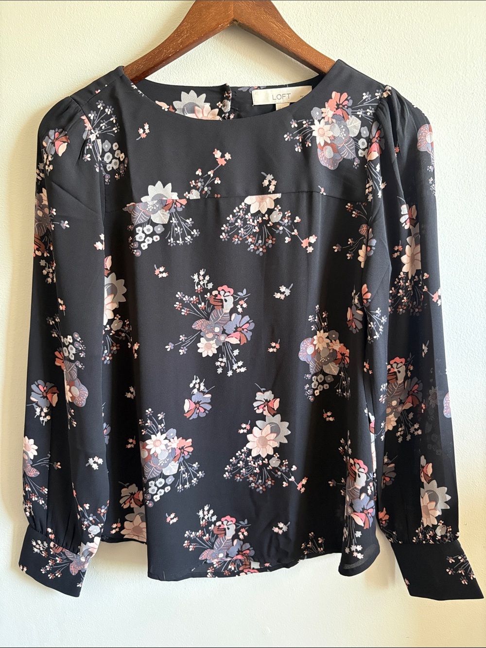 LOFT‎ Petite Floral Long Sleeve Blouse Black Pink Blue SP NWT